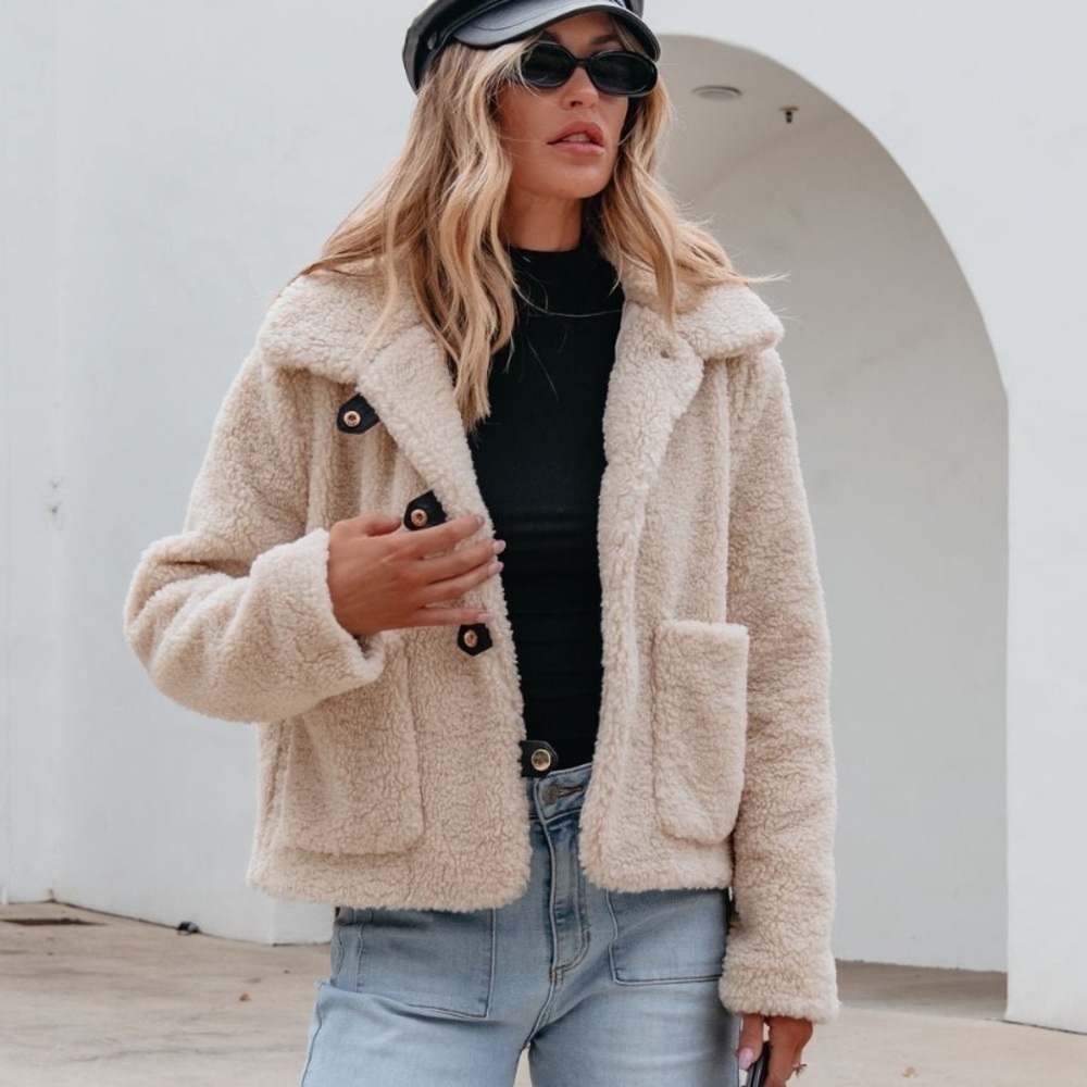 Industry Faux Shearling Teddy Jacket Cream Cozy Button Coat Size S - Picture 1 of 7